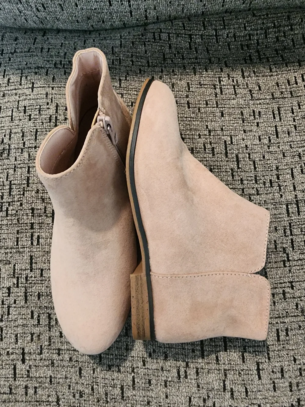 Cat & Jack Pink Suede Girls' Chelsea Boots